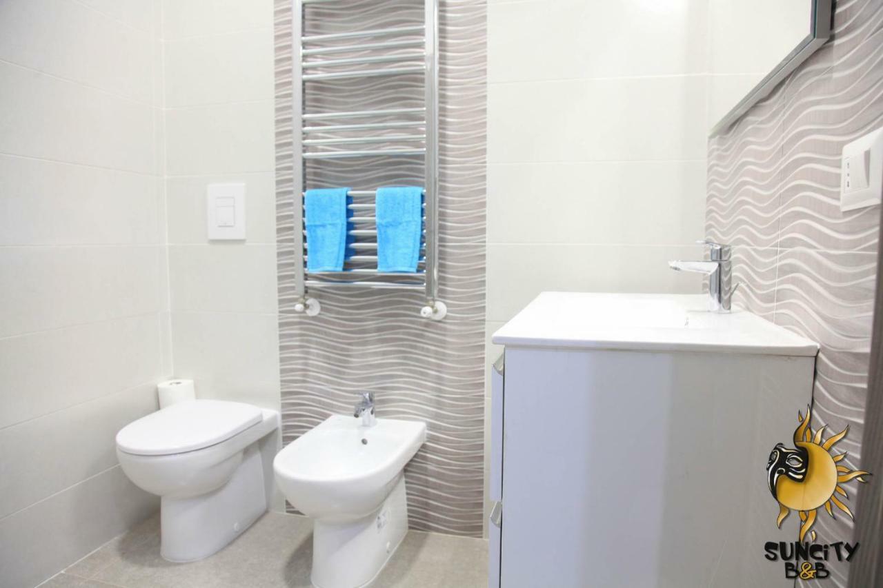نابولي Suncity B&B المظهر الخارجي الصورة