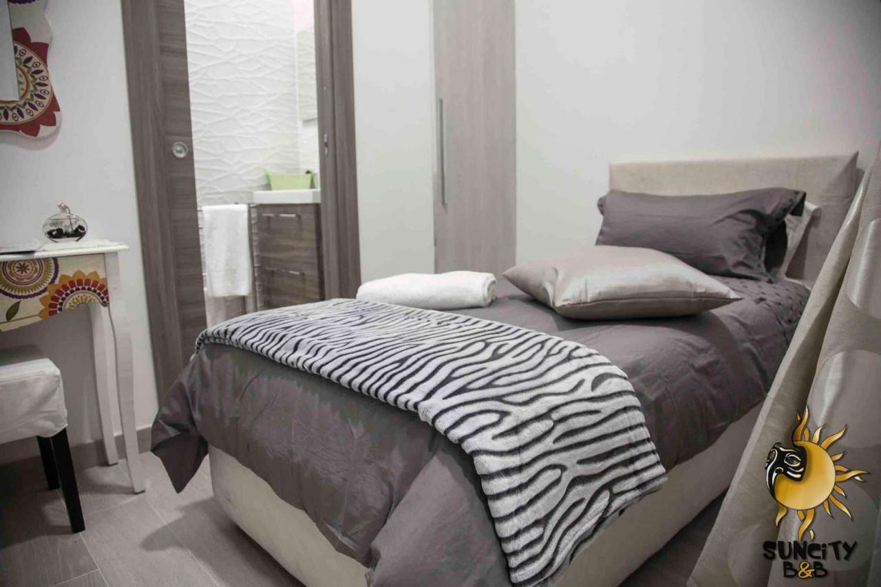 نابولي Suncity B&B المظهر الخارجي الصورة