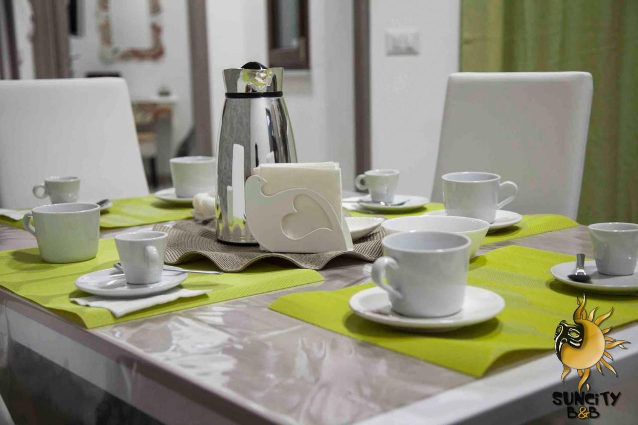 نابولي Suncity B&B المظهر الخارجي الصورة